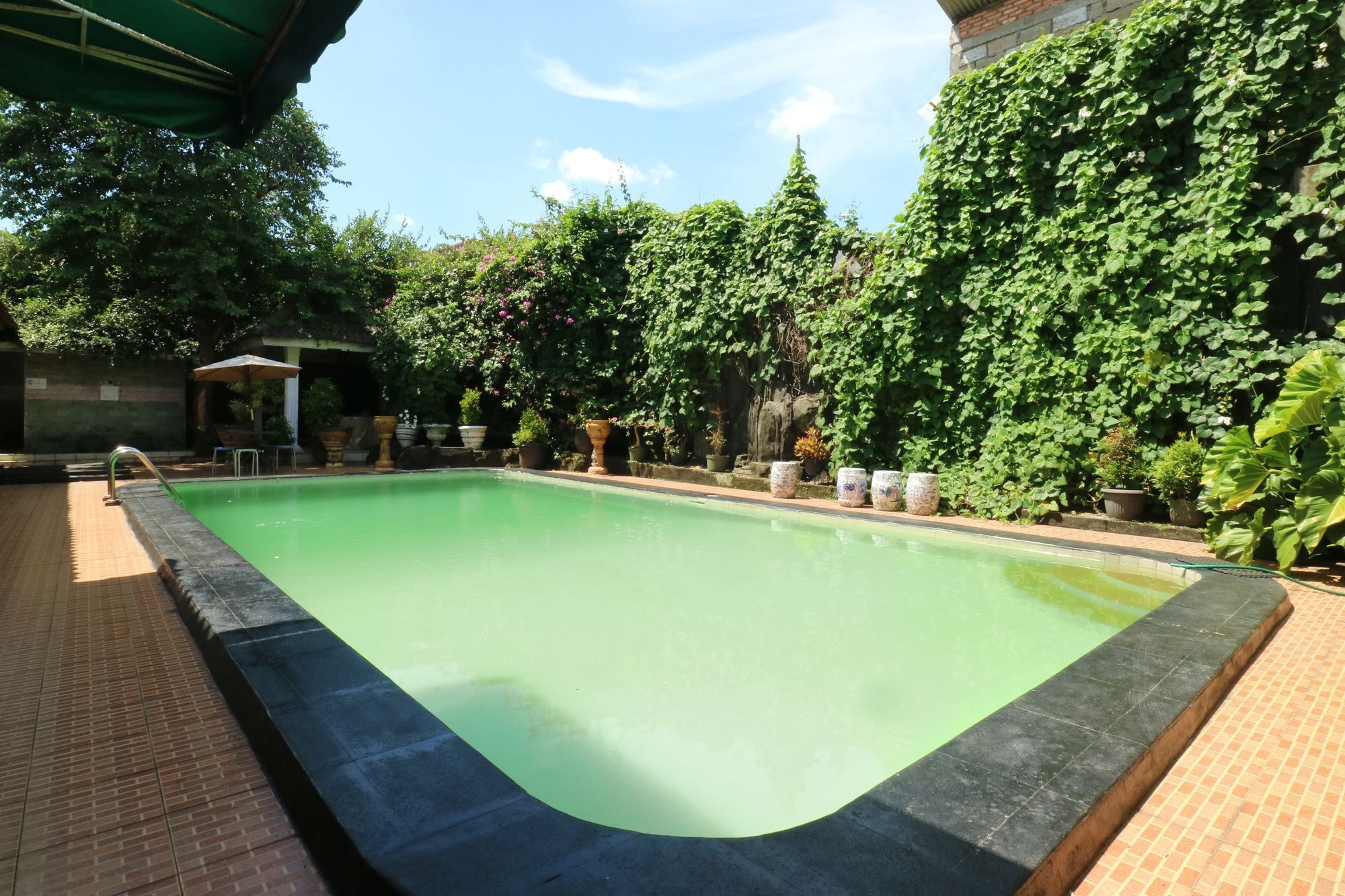 วิลลา ศรีมางันตี Hotel จาการ์ตา ภายนอก รูปภาพ